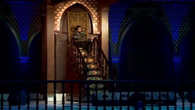 الحب من النظرة الاولى