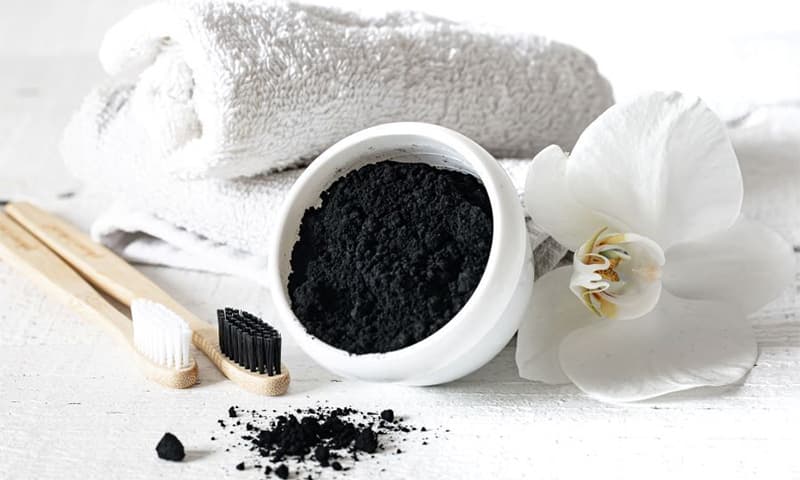 10 منتجات في روتين العناية ببشرتك احذريها.. وهذا رأي الاختصاصيين