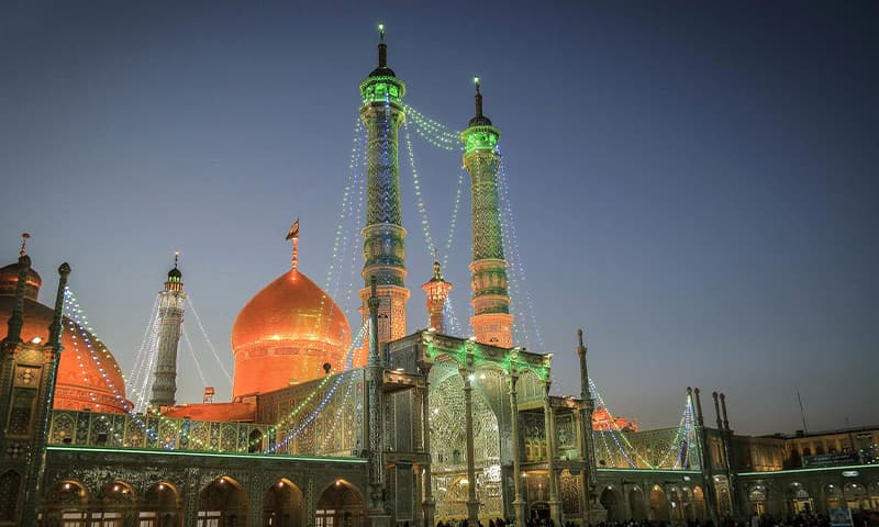 كريمة أهل البيت السيّدة فاطمة المعصومة (عليها سلام)