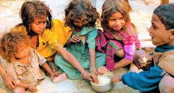 اليوم العالميّ للقضاء على الفقر : الصبر والكرامة في زمن الضيق